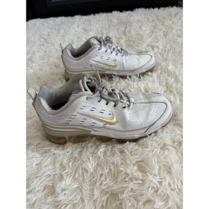 Nike Air VaporMax 2019 Women's Running Shoes White Gold CK9670-100 Size‎ US 8 thumbnail 3