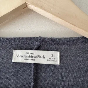 Abercrombie & Fitch Blue Wrap‎ Lightweight Sweater Top thumbnail 3