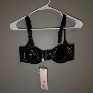 Oh Polly Black Vinyl Curved Cup Bra thumbnail 4