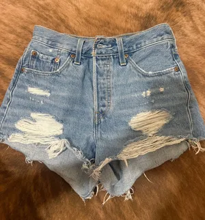 Levi’s 501 Jean Shorts thumbnail 1