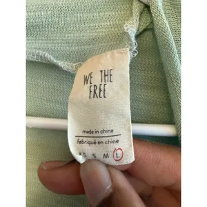 We The Free Free People Sage Green Slouchy Cowl Neck Raw Edge Top Large 3927 thumbnail 2