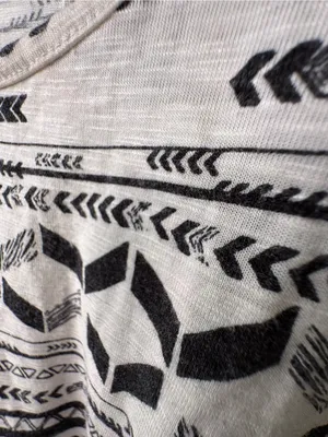 Mossimo #006 Black & Cream Geometric Racerback Tank Top Size XS thumbnail 6