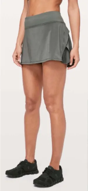Lululemon Play Off The Pleats Skirt 13 Grey Sage Size 4 thumbnail 1