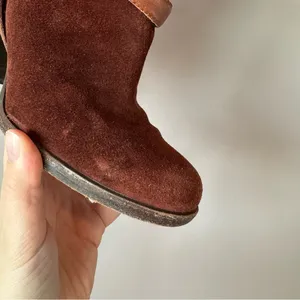 Ugg Women’s Dandridge Suede Leather Harness Ankle Boots in Mahogany‎ Size 8 thumbnail 11