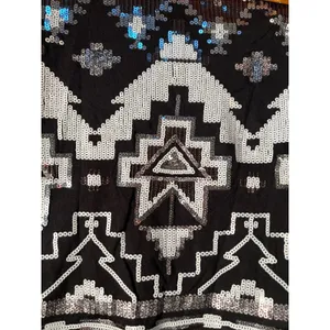 Express Women's Size Large Mini Skirt Black Silver White Sequins Aztec Pull On thumbnail 7