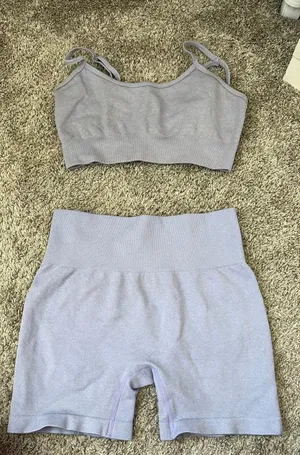 Amazon Purple Workout Set thumbnail 1