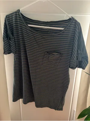 Ann Taylor Blue Striped Shirt Size M thumbnail 1