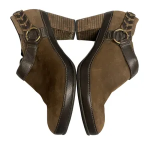 Clarks‎ Artisan Mural Ankle Booties Womens Sz 8W Brown Leather Zip Harness thumbnail 5