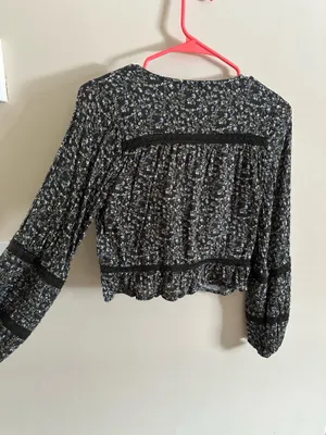 American Eagle Floral Top thumbnail 3