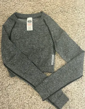 Gymshark Long Sleeve thumbnail 1