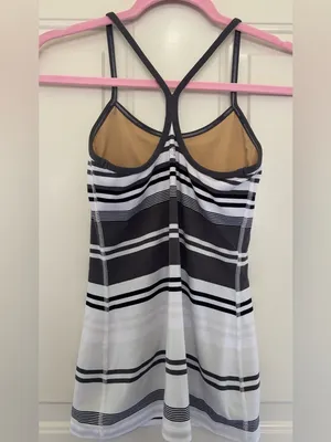 lululemon athletica Power Y tank best guess XS thumbnail 4