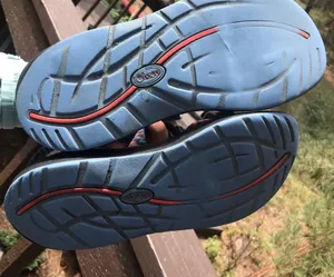 Chacos Strappy Red Blue Sandals Women’s Size 9 thumbnail 7