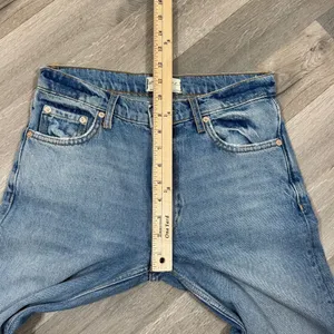 Free People We The Free Vixen Jeans 25 BluDistressed Cigarette Crop Raw‎ Hem thumbnail 14