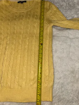 GAP Women's Yellow Cable Knit Crewneck long sleeve Sweater woman’s small thumbnail 3