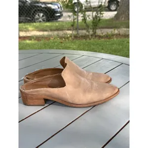 Frye Ray Leather Mules Womens Size 9.5 M Tan Natural Slip On Clogs Flat Shoes thumbnail 3