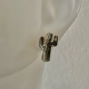 Sugar Rush Tarte dainty gold tone cactus stud earrings thumbnail 4