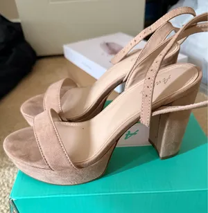 Ankis Platform Heels Tan Size 7 thumbnail 1