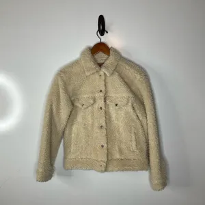 Levi’s Ex-Boyfriend Sherpa Trucker‎ Jacket Size Xsmall thumbnail 2