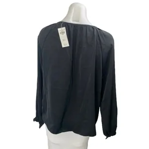 NEW Abercrombie & Fitch Womens Black Button Front Long Sleeve Shirt Blouse Top M thumbnail 2