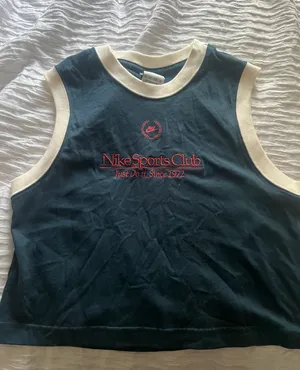 Nike Tank thumbnail 1