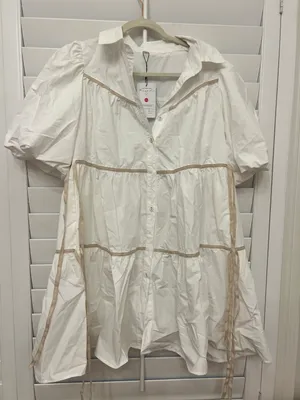 White Dress thumbnail 1