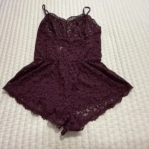 Victoria's Secret Purple Lace Lingerie Lounge Romper Sz S Small thumbnail 9