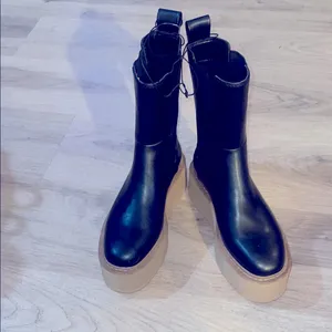 H&M black platform chunky mid calf boots size 5.5 thumbnail 2