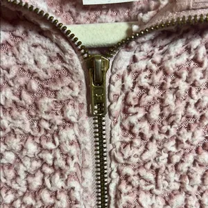 PINK Victoria's Secret Textured‎ Pink Jacket thumbnail 3