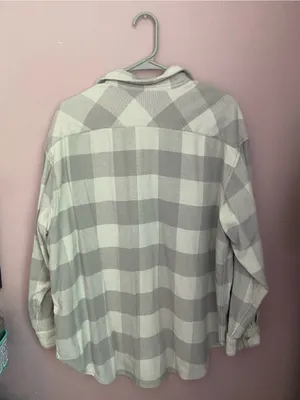 aerie Gray and White Plaid Shirt thumbnail 3