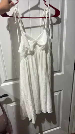 Amazon White Dress thumbnail 2