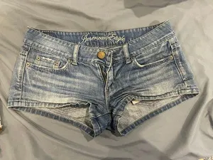 Short Jeans thumbnail 1