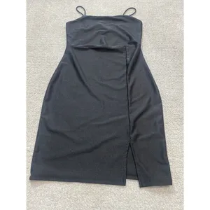 Elegant Black Strapless Bodycon Dress with Side Slit Size S thumbnail 3