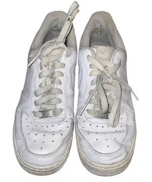 Nike Air Force 1 07 Low Womens White Sneakers Size 8.5 thumbnail 1