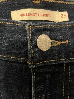 Levi's Mid-Length Denim Shorts thumbnail 3