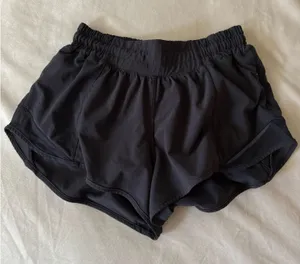 Lululemon Shorts thumbnail 1
