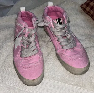 Shu shop 7 1/2 Pink Size 7.5 thumbnail 1