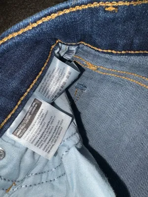 Straight Leg High-Rise Levi’s Jeans thumbnail 3
