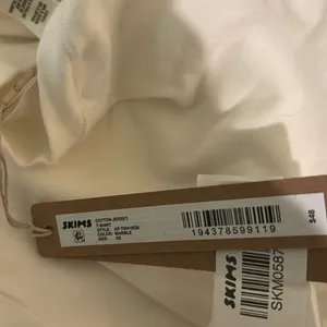 NWT SKIMS (B8) Cotton Jersey T-Shirt in Marble Size XS thumbnail 5