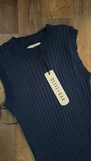 Olive & Oak NWT Ribbed Maxi Dress thumbnail 2
