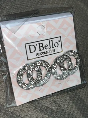 D'Bello Crystal Interlocking Circle Stud Earrings thumbnail 3