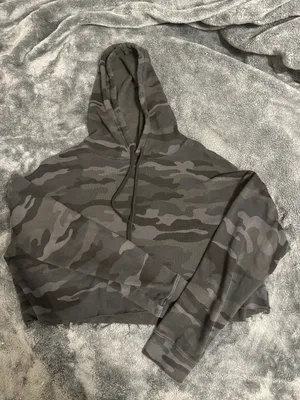 Black Cropped Hoodie Size M thumbnail 2