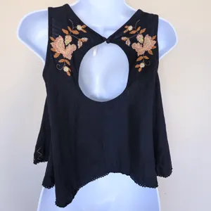 Free People Embroidered Swing Tank Top Women XS Navy Blue Floral Open Back Boho thumbnail 5