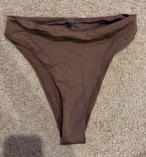 SKIMS Swim Bottom thumbnail 1