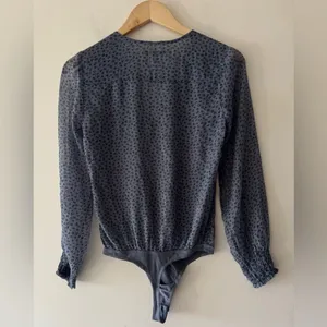 Abercrombie‎ & Fitch Blue Leopard Print Sheer Long Sleeve Bodysuit thumbnail 6