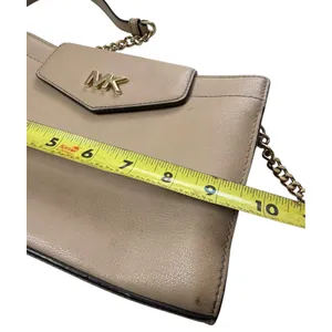 Michael Kors Beige Pebble Leather Crossbody Bag Gold MK Logo Chain Strap‎ thumbnail 4