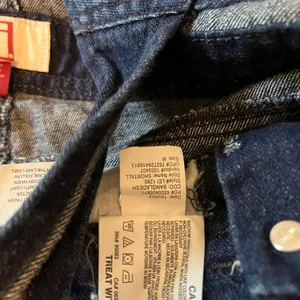 L.E.I. Y2K Denim Shortalls Women’s Sz Med Overalls Bib Shorts Boho 2012 Grunge thumbnail 11