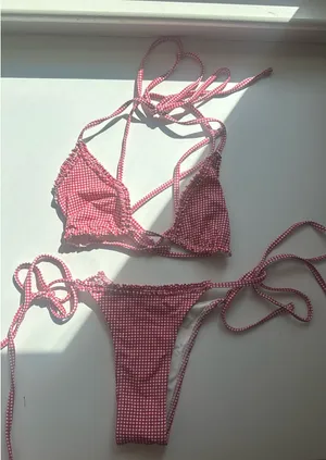 Frankies Bikinis Set thumbnail 1