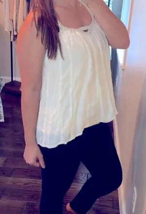 Anthropologie Vanessa Virginia size 8 ivory top thumbnail 1