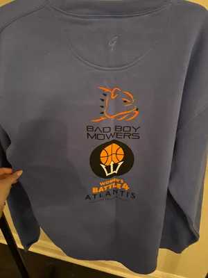 sweatshirt Size XL thumbnail 3