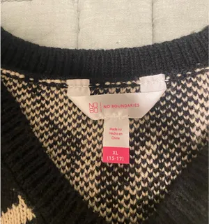 No Boundaries Sweater Vest thumbnail 3